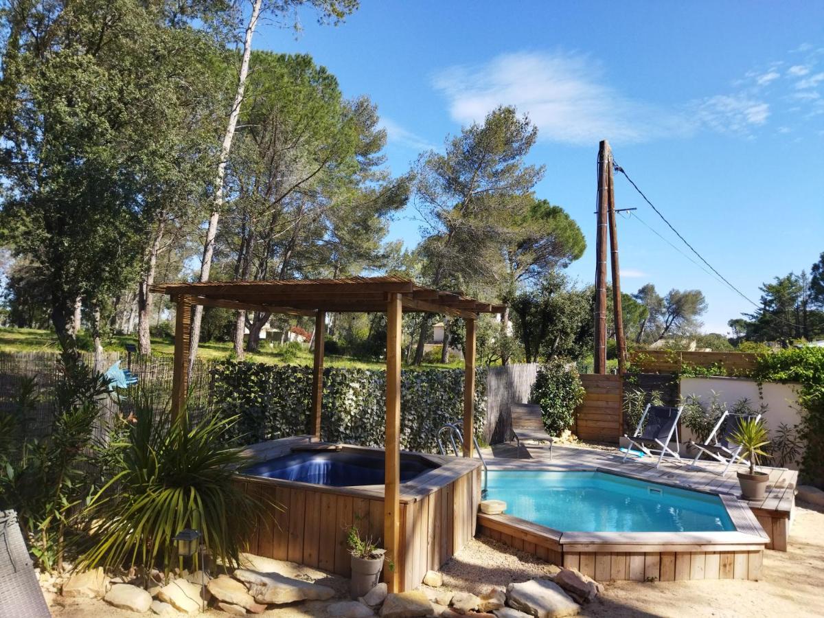 MAISON 5 Personnes EN GARRIGUE - PISCINE-SPA PRIVÉ Langlade Extérieur photo